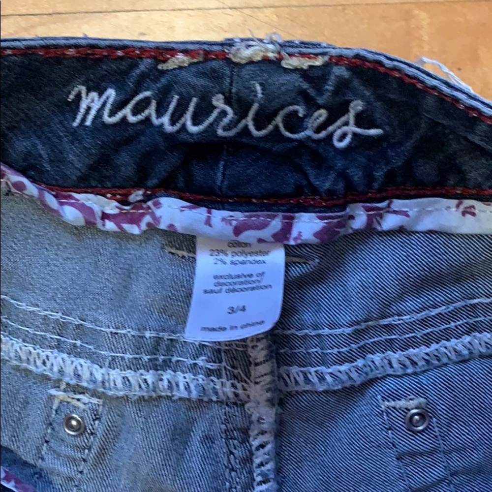 Capris - Picture 2 of 3